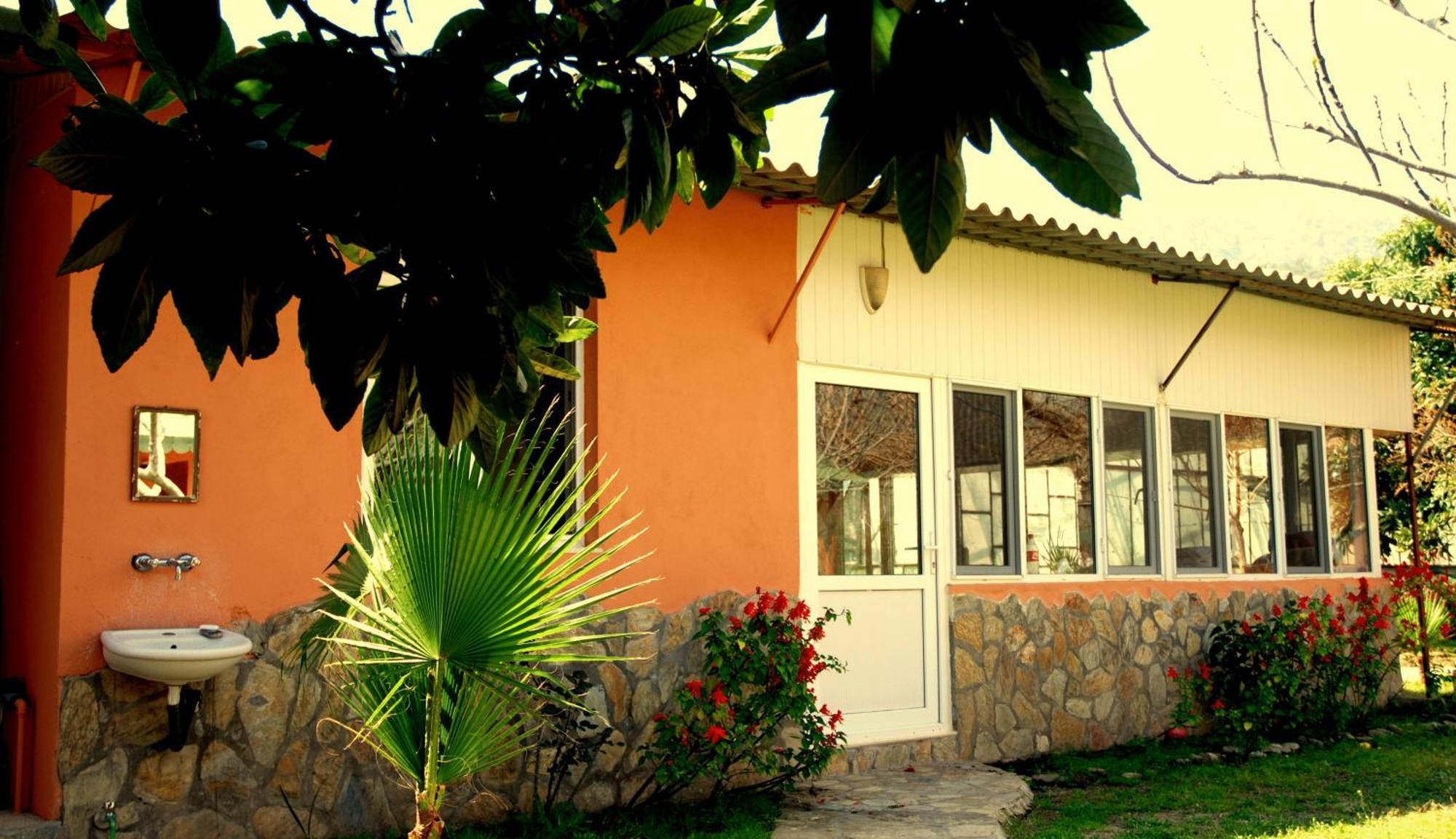 Sera Pansiyon Çıralı Exterior foto