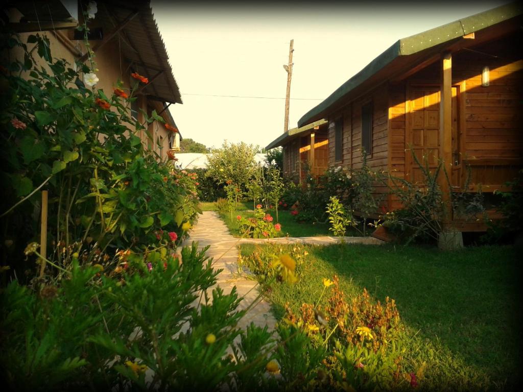 Sera Pansiyon Çıralı Exterior foto